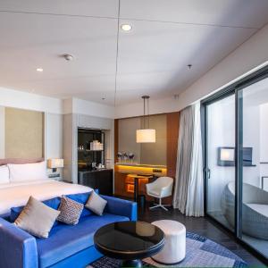 Chic King Room [Laundry Service 25% Off (Minimum 2 Items)]