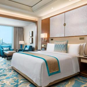Deluxe King, Guest room, 1 King
