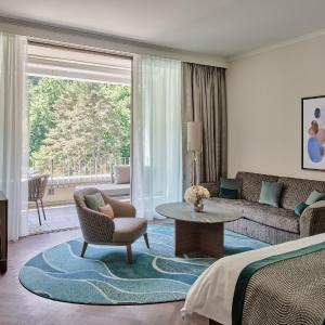 Grand Deluxe Room