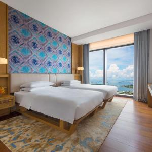 Deluxe Twin Room with Sea View and Shower