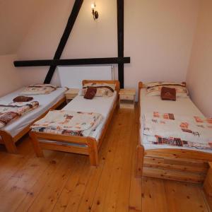 Quadruple Room with Private Bathroom