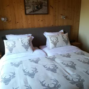 Double or Twin Room with Shower