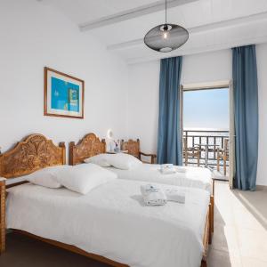 Double or Twin Room with Sea View