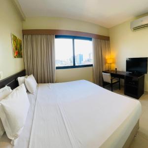 Deluxe Double or Twin Room with River View