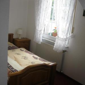 Small Single Room