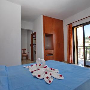 Double or Twin Room with Sea View