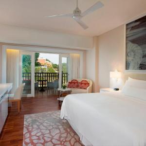 King Room with Garden View