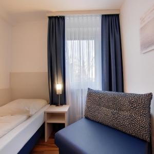 Twin Room Comfort with Shower