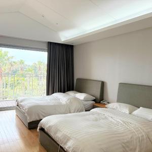 [Resort] Family -  Family Twin Room (Without Kitchenette)