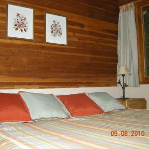 Bungalow (2 Adults)