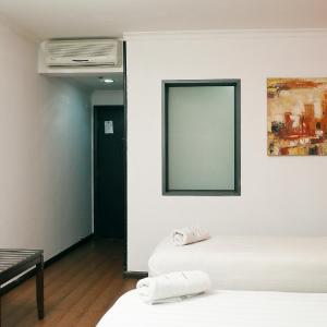 Double or Twin Room with Private Bathroom