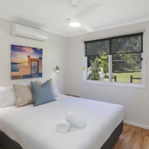 Deluxe Two-Bedroom Cabin