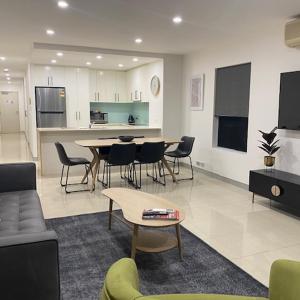 2 Bedroom 2 Bathroom Apartment