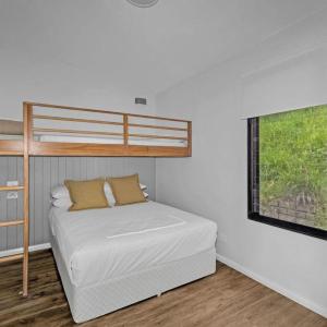 Superior Cabin Sleeps 5