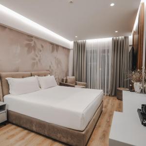 Deluxe Double Room with Sea View