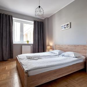 Apartment (4 Adults)