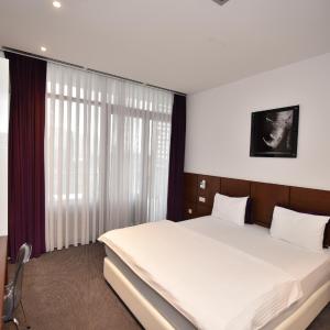 Double Room with Terrace and Riverview