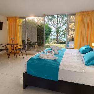 Quadruple Room with Garden View
