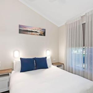 Deluxe Cabin - Sleeps 5