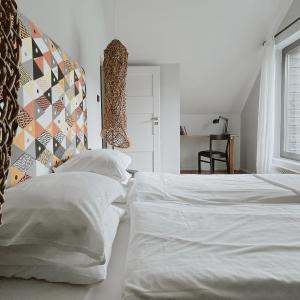 Bungalow (5 Adults)