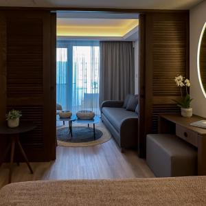 Suite with Sea View