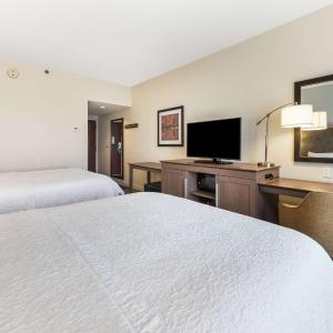 Room with Two Queen Beds - Non-Smoking