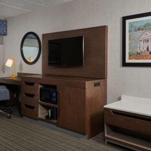 1 King Bed with Refrigerator and Microwave Non Smoking