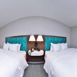 Room with Two Queen Beds - Non-Smoking