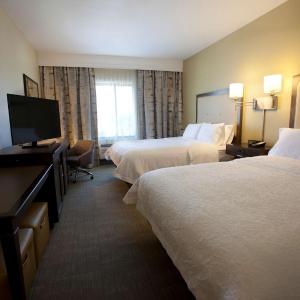 Room with Two Queen Beds - Non-Smoking