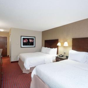 Room with Two Queen Beds - Non-Smoking