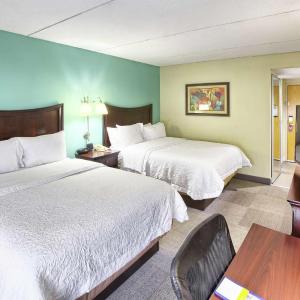 Queen Room with Two Queen Beds - Mobility and Hearing Access/Non-Smoking