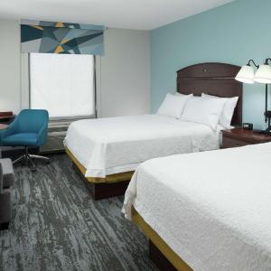 Room with Two Queen Beds - Non-Smoking