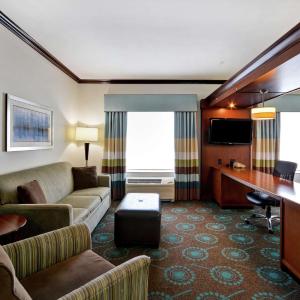 Queen Studio Suite with Two Queen Beds and Sofa Bed - Non-Smoking