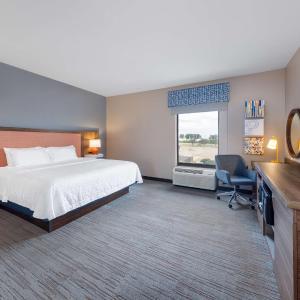 King Room with Whirlpool - Non-Smoking