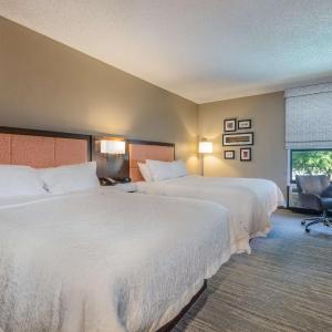 Room with Two Queen Beds - Non-Smoking