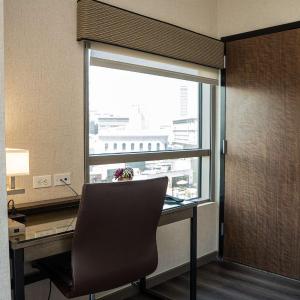 Queen Room with Two Queen Beds and City View - Non-Smoking