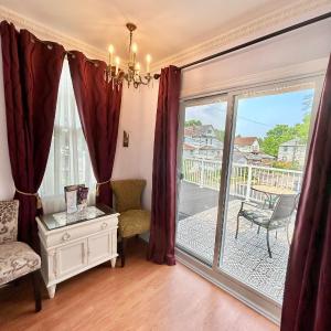 Queen Room with Balcony