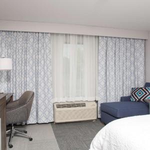 King Room - Non-Smoking