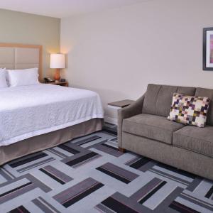 King Room with Sofa Bed - Non-Smoking