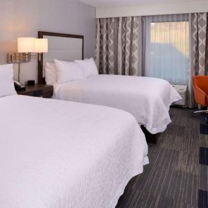 Queen Room with Two Queen Beds - Hearing Access/Non-Smoking