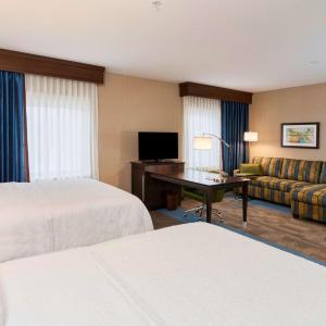 Queen Studio Suite with Two Queen Beds - Non-Smoking
