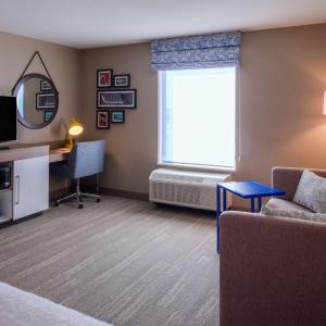 King Room with Sofa Bed - Non-Smoking