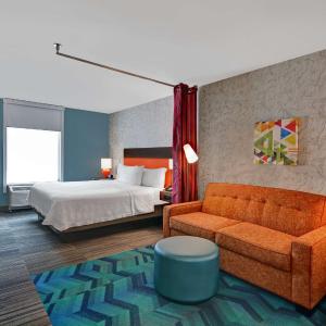 King Studio Suite - Mobility Access/Non-Smoking