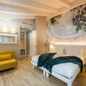 Deluxe Double or Twin Room with Mountain View