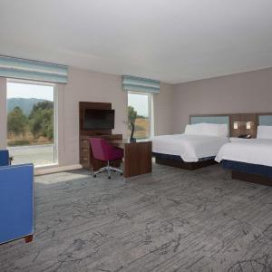 Queen Studio Suite with Two Queen Beds - Non-Smoking
