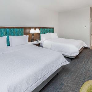 Queen Room with Two Queen Beds - Mobility and Hearing Access/Non-Smoking
