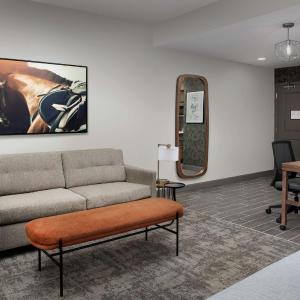 King Studio Suite