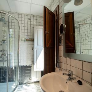 Double Room with Castle and Mountain View and Spa Access
