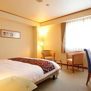Double Room - Non-Smoking