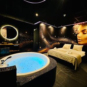 Royal Wellness Suite